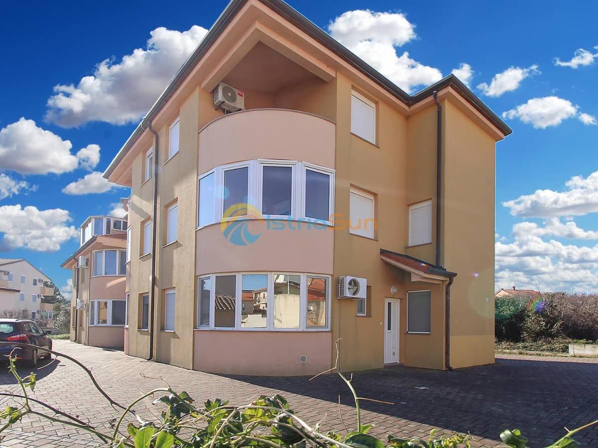 Apartments Bardak Ližnjan 외부 사진
