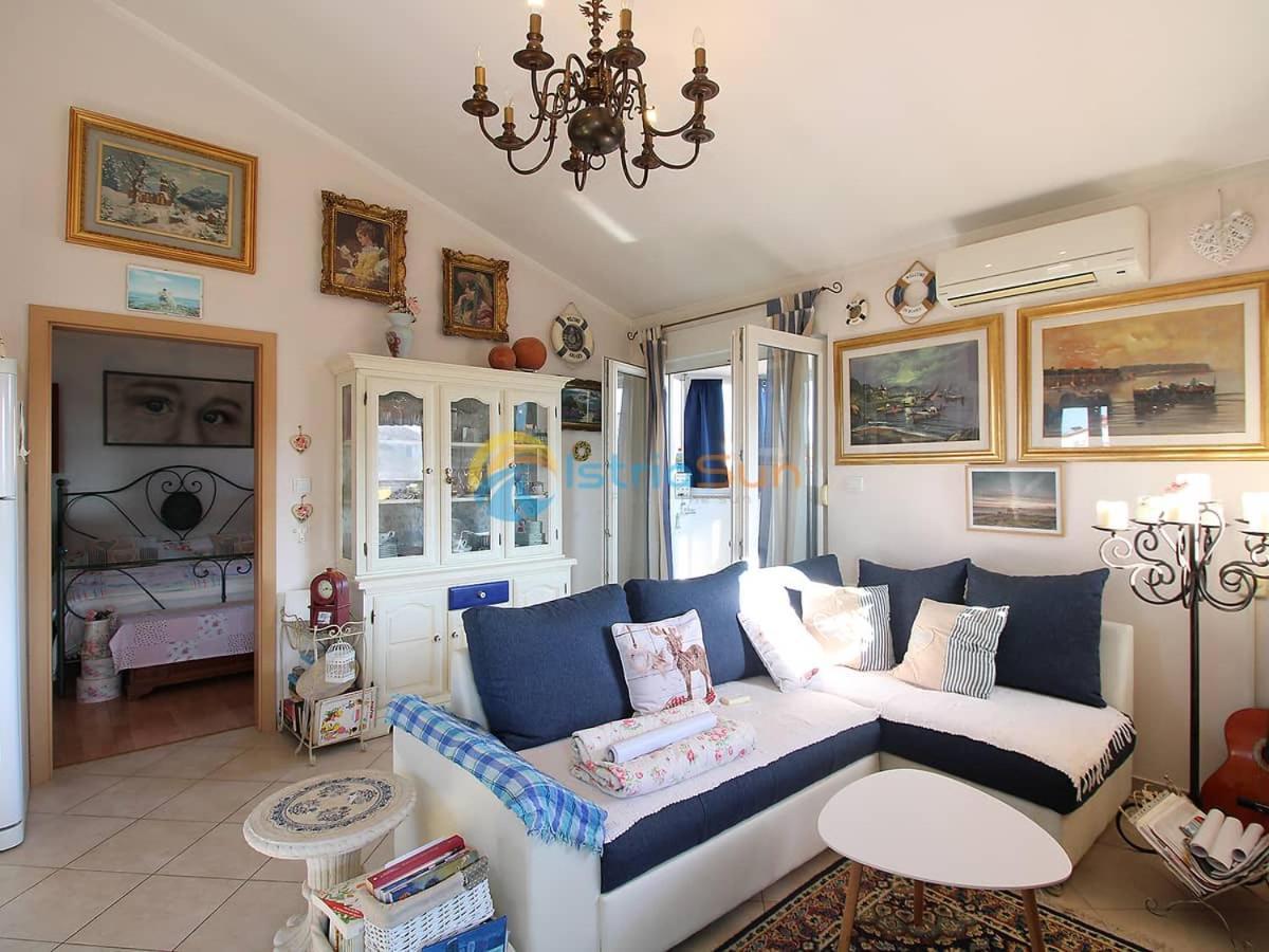 Apartments Bardak Ližnjan 외부 사진