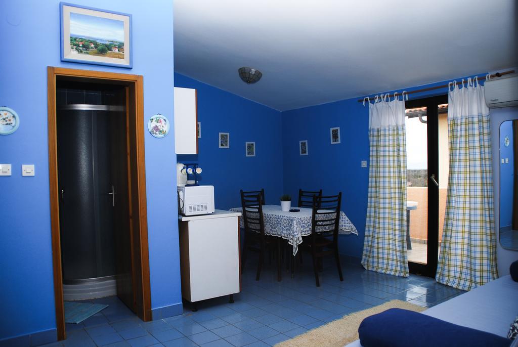 Apartments Bardak Ližnjan 객실 사진