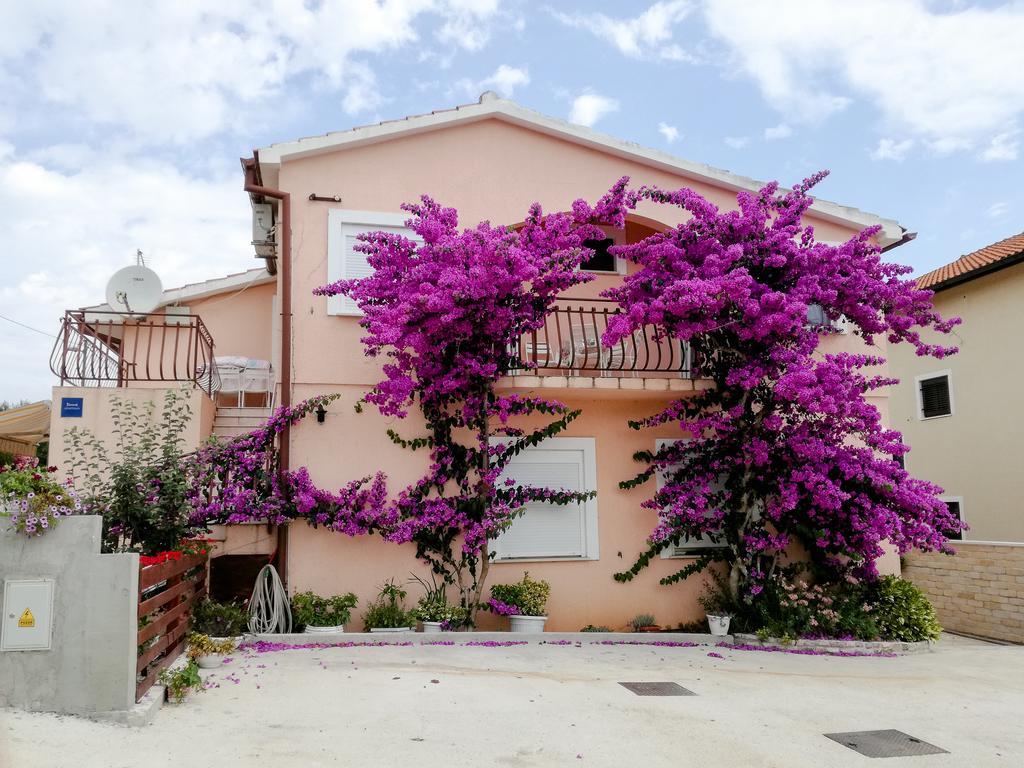 Apartments Bardak Ližnjan 외부 사진